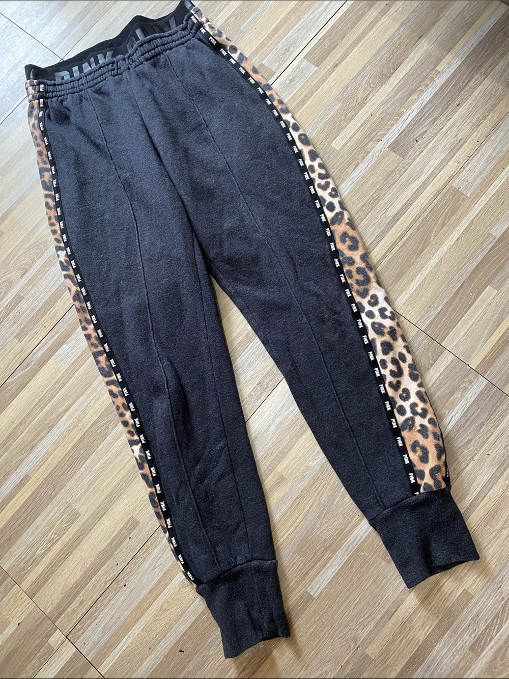 Victoria’s Secret Pink sweatpant joggers size women’s extra small - Picture 2 of 7